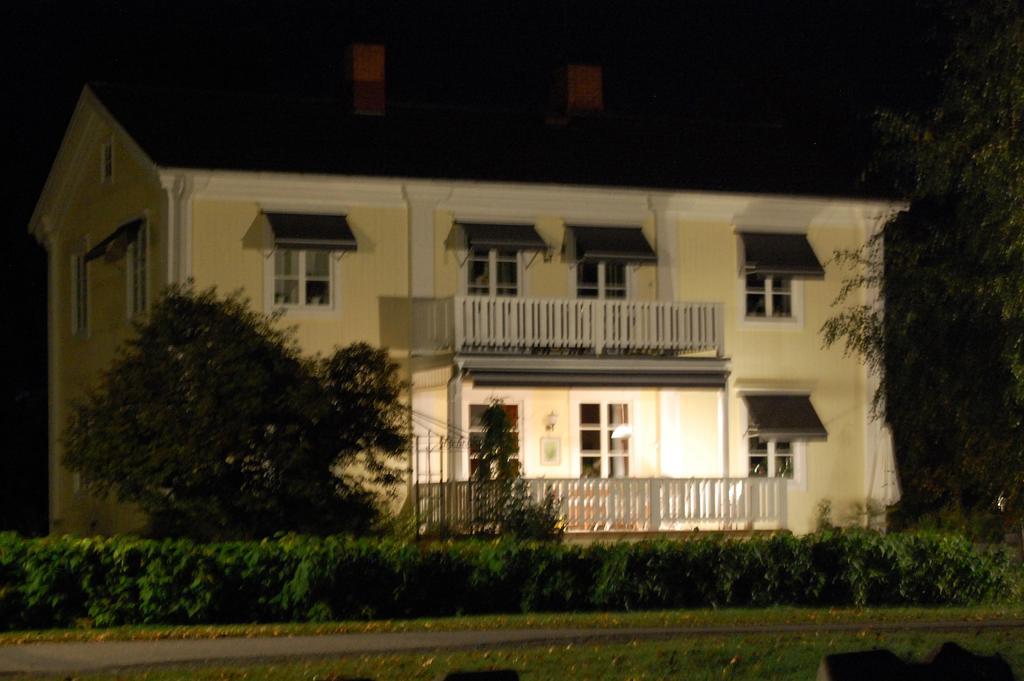Brunnsgarden Bed & Breakfast Skellefteå Εξωτερικό φωτογραφία